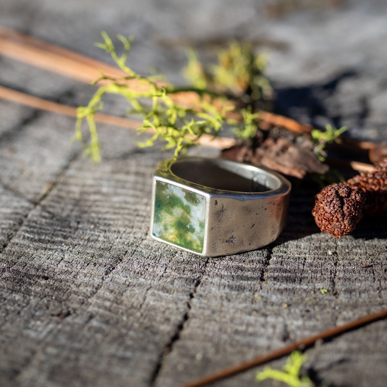 Silver Signet ring with moss agate inlay