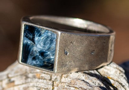 Silver signet ring with pietersite stone inlay