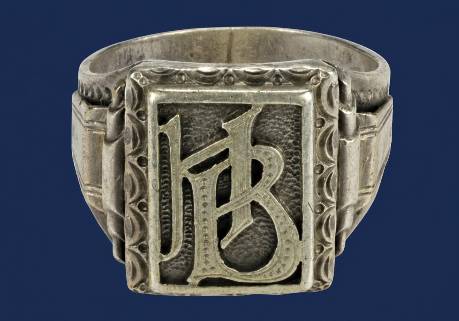 A Short History of the Signet Ring