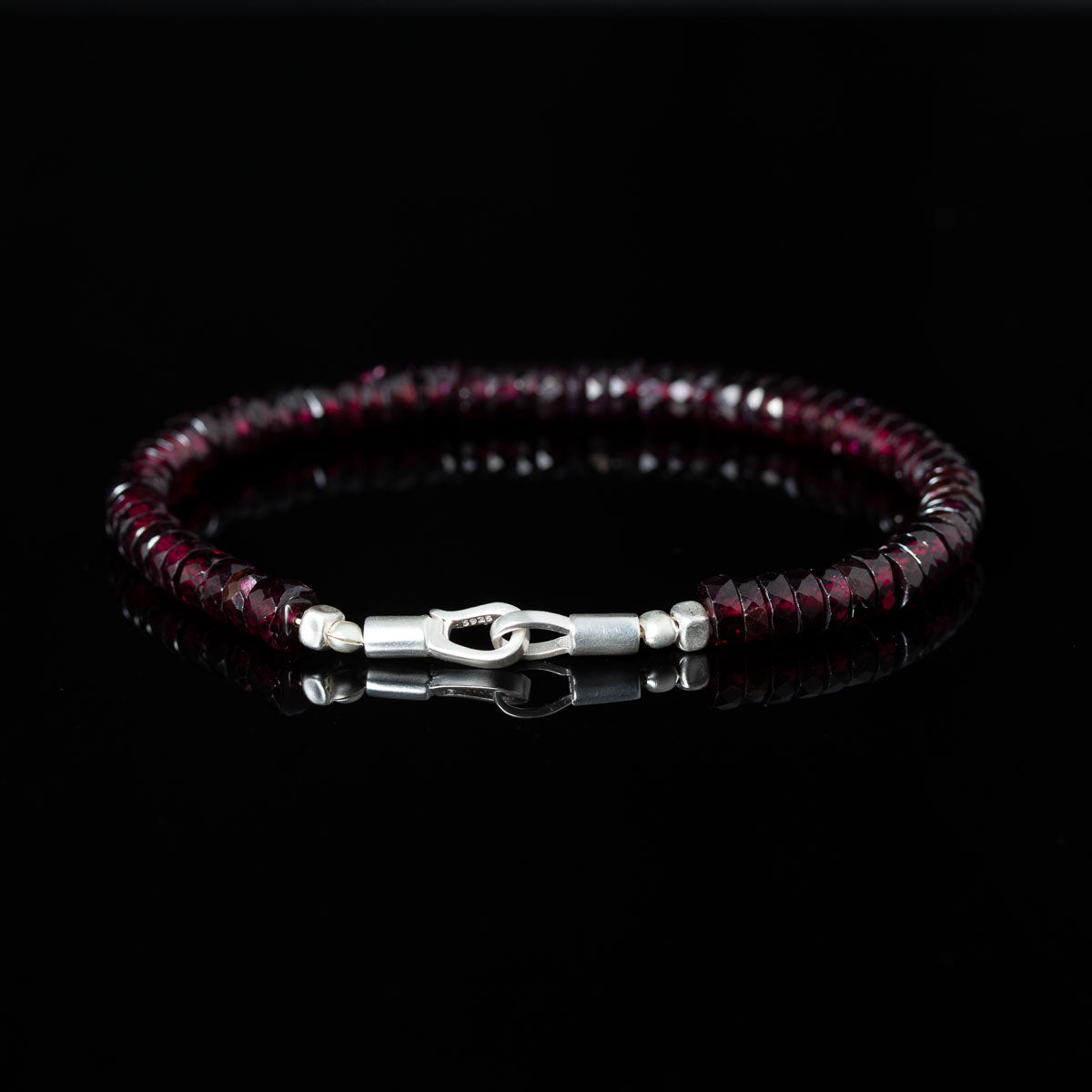 Bracelet with dark red garnet beads